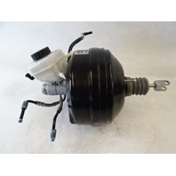 14 BMW F30 328i 328 brake booster and master cylinder 6798422 14 BMW F30 328i 328 brake booster and master cylinder 6798422
