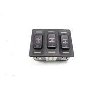 09 Mercedes W463 G55 G500 switch, differential lock, 4635452632 09 Mercedes W463 G55 G500 switch, differential lock, 4635452632