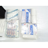 13 Mercedes W204 C250 first aid kit Q4860043