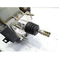 2000 Lexus LX470 brake booster and actuator 47050-60042 00-02