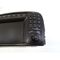 04 Mercedes R230 SL500 navigation unit, command center, radio, 2308202889