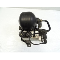 04 Mercedes R230 SL500 valve block, ABC suspension, front 2203200358