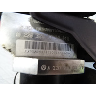 04 Mercedes R230 SL500 valve block, ABC suspension, front 2203200358