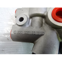 04 Mercedes R230 SL500 valve block, hydraulic pressure, ABC suspension 2203270231