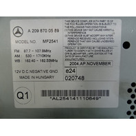 05 Mercedes W209 CLK55 command center, radio, 2098700589