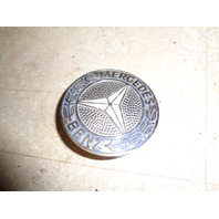 83 Mercedes R107 380SL emblem, on hood, star, 107 Puc