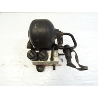 03 Mercedes R230 SL500 valve block, ABC suspension, front 2203200358