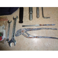 03-06 Mercedes R230 SL500 tool kit tow hook