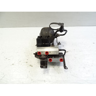04 Mercedes R230 SL55 valve block, ABC suspension, front 2203200358