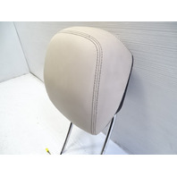12 Mercedes W204 C63 headrest active, left / right ivory AMG coupe