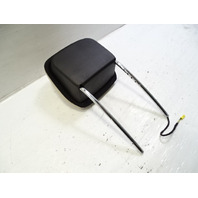 12 Mercedes W204 C63 headrest active, left / right ivory AMG coupe