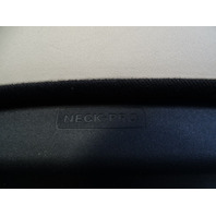 12 Mercedes W204 C63 headrest active, left / right ivory AMG coupe