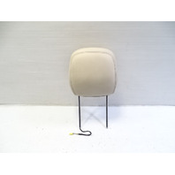 12 Mercedes W204 C63 headrest active, left / right ivory AMG coupe