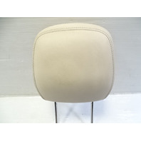 12 Mercedes W204 C63 headrest active, left / right ivory AMG coupe