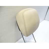 12 Mercedes W204 C63 headrest active, left / right ivory AMG coupe