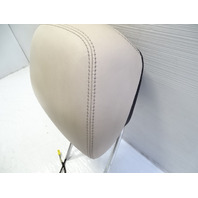 12 Mercedes W204 C63 headrest active, left / right ivory AMG coupe