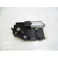 12 Mercedes W204 C63 sunroof motor, panoramic roof 2079061000
