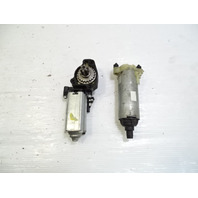 12 Mercedes W204 C63 seat track motors, right, 0130002624