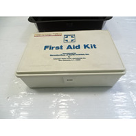 80 Mercedes W116 300SD first aid kit, w/tray holder 9008650850