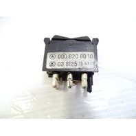 80 Mercedes W116 300SD switch, window defroster 0008206010