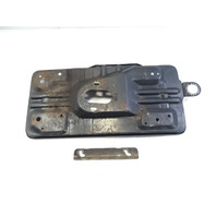 80 Mercedes W116 300SD battery holder tray