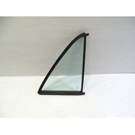 80 Mercedes W116 300SD glass, quarter window, right 80 Mercedes W116 300SD glass, quarter window, right