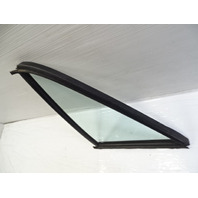 80 Mercedes W116 300SD glass, quarter window, left