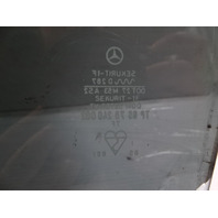 80 Mercedes W116 300SD glass, door window, left front