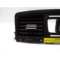 2015 Mercedes W463 G63 AC vent, dash center 4638301554 4636805217
