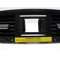 2015 Mercedes W463 G63 AC vent, dash center 4638301554 4636805217