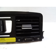 2015 Mercedes W463 G63 AC vent, dash center 4638301554 4636805217