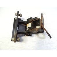 2015 Mercedes W463 G63 trailer hitch OEM 4633100104