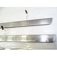 14 Mercedes X166 GL450 trim set, illuminated door step sill scuff plate, 1666809500, 1666860736