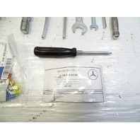 06 Mercedes R230 SL500 tool kit