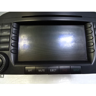 08 Mercedes R230 SL550 navigation unit, command center, radio, 2308209289