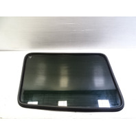 02 Mercedes W463 G500 window glass, right quarter w/seal