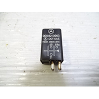 84 Mercedes R107 380SL relay, flasher 0008210963