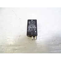 85 Mercedes R107 380SL relay, flasher 0008210963