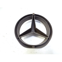 85 Mercedes R107 380SL emblem, on grill, star