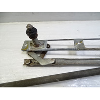 85 Mercedes R107 380SL windshield wiper motor linkage