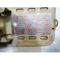 79 Mercedes W123 300CD gas fuel door