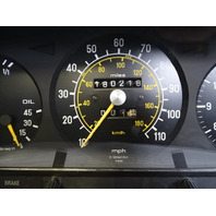79 Mercedes W123 300CD instrument cluster, speedometer 87001050