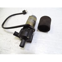 79 Mercedes W123 300CD water pump, auxiliary 0130002070
