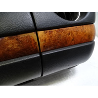 79 Mercedes W123 300CD dashboard, dash board black