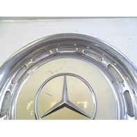 79 Mercedes W123 300CD wheel cover hubcap chrome Coupe
