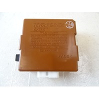 Lexus LX470 module, receiver door control 89741-60060 Lexus LX470 module, receiver door control 89741-60060