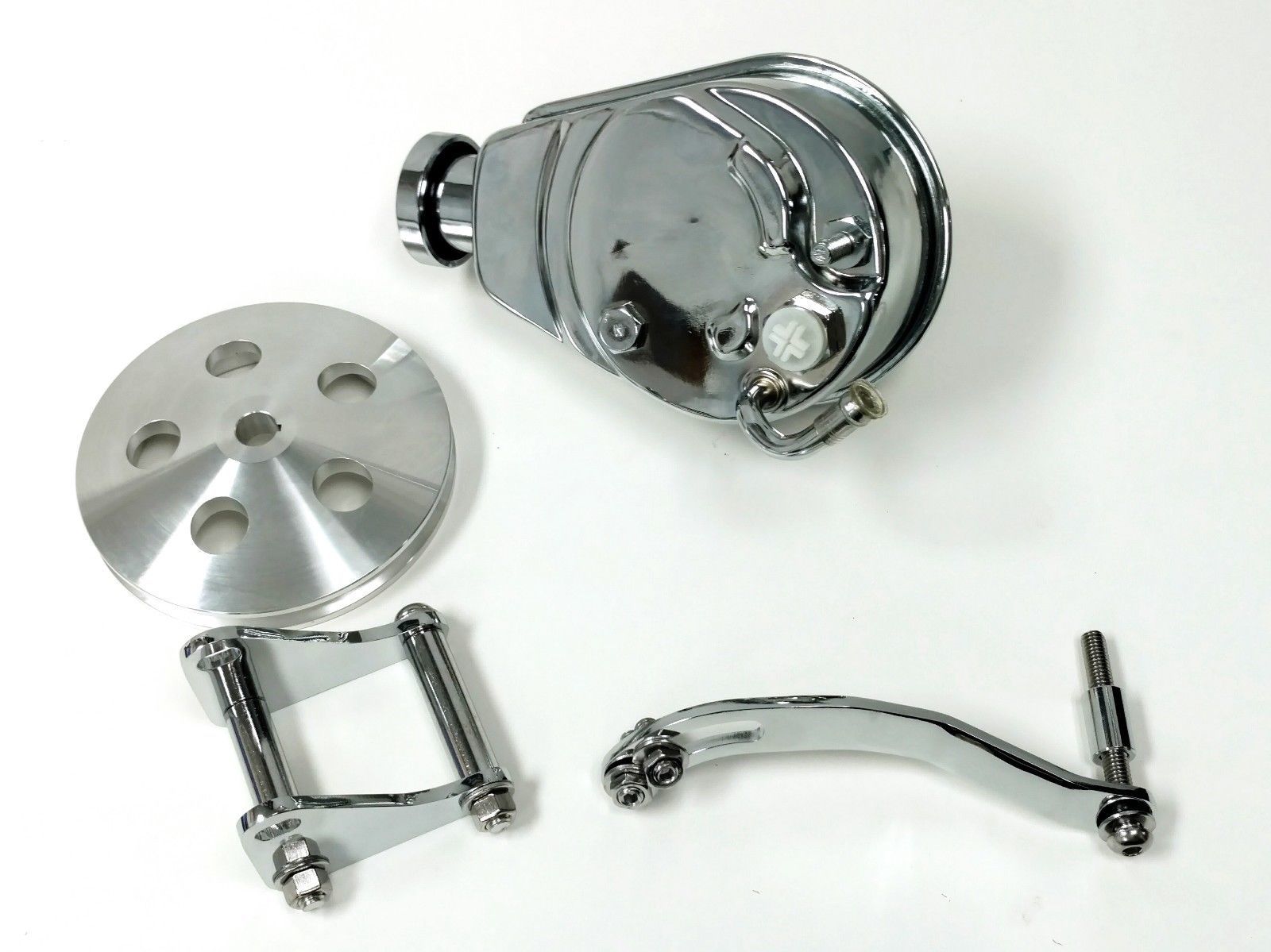 Power Steering Pump w/ Bracket & Pulley, Chrome Saginaw Style, SBC