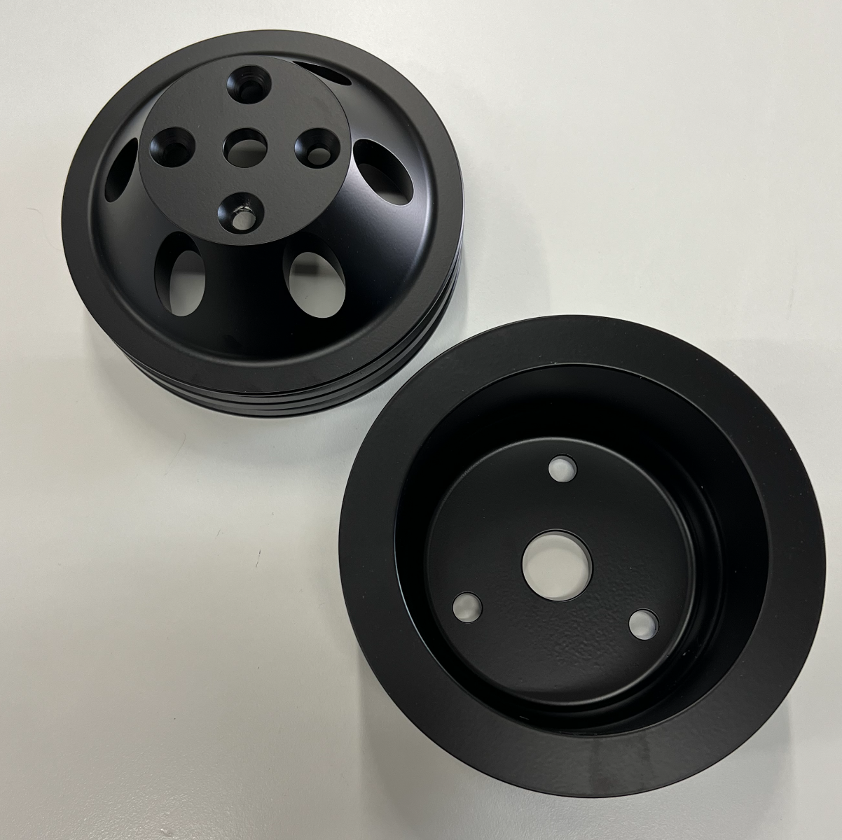 Double/Triple Groove Pulley Kit, Fits Chevy SBC Long Water Pump, Black