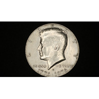 1976-D Kennedy Half Dollar 50c - Strike through grease error reverse