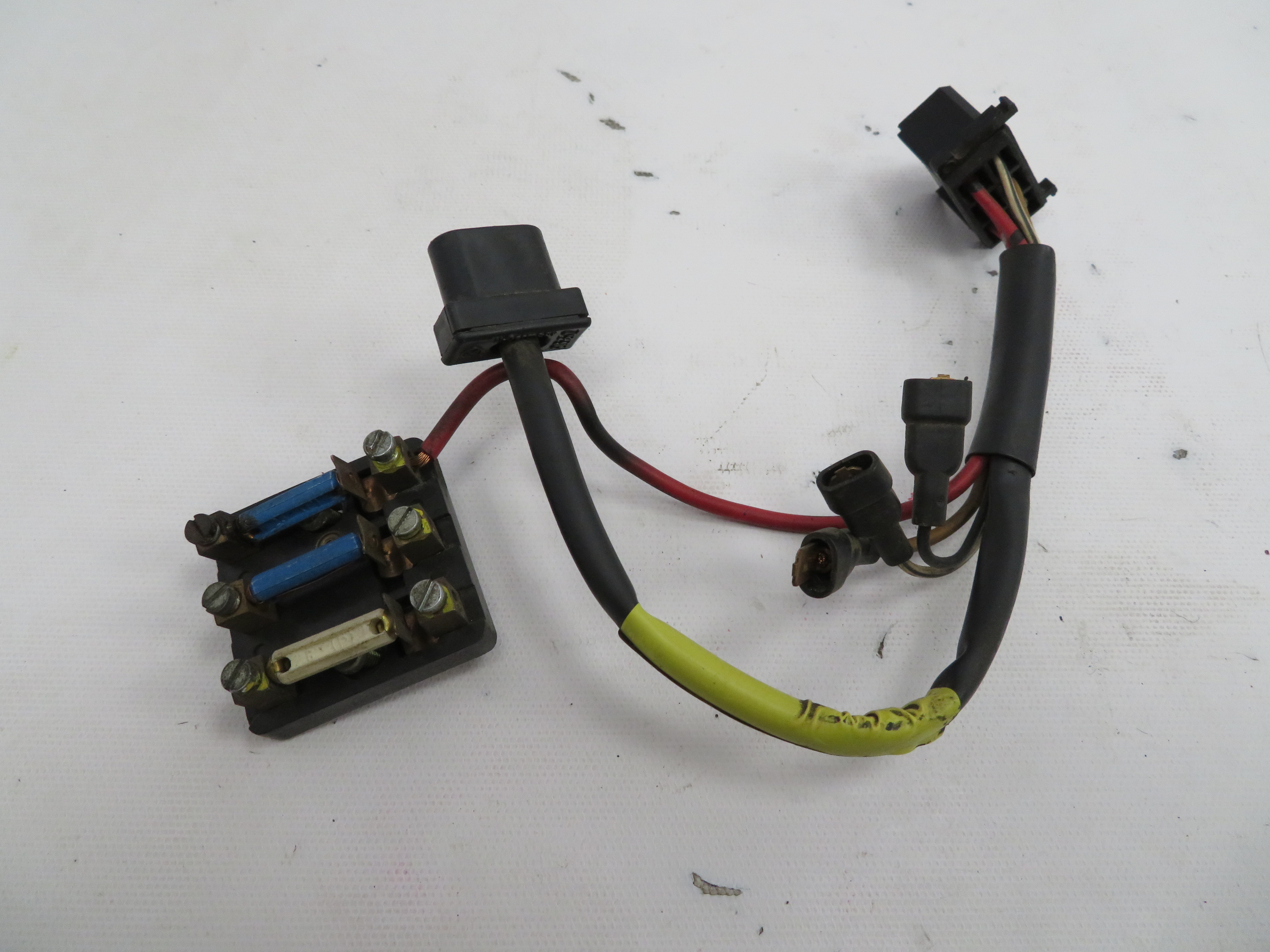 78-83 Porsche 911 SC #1072 Engine Bay Fuse Box W/ CDI Wire ... 2003 maserati coupe fuse box 